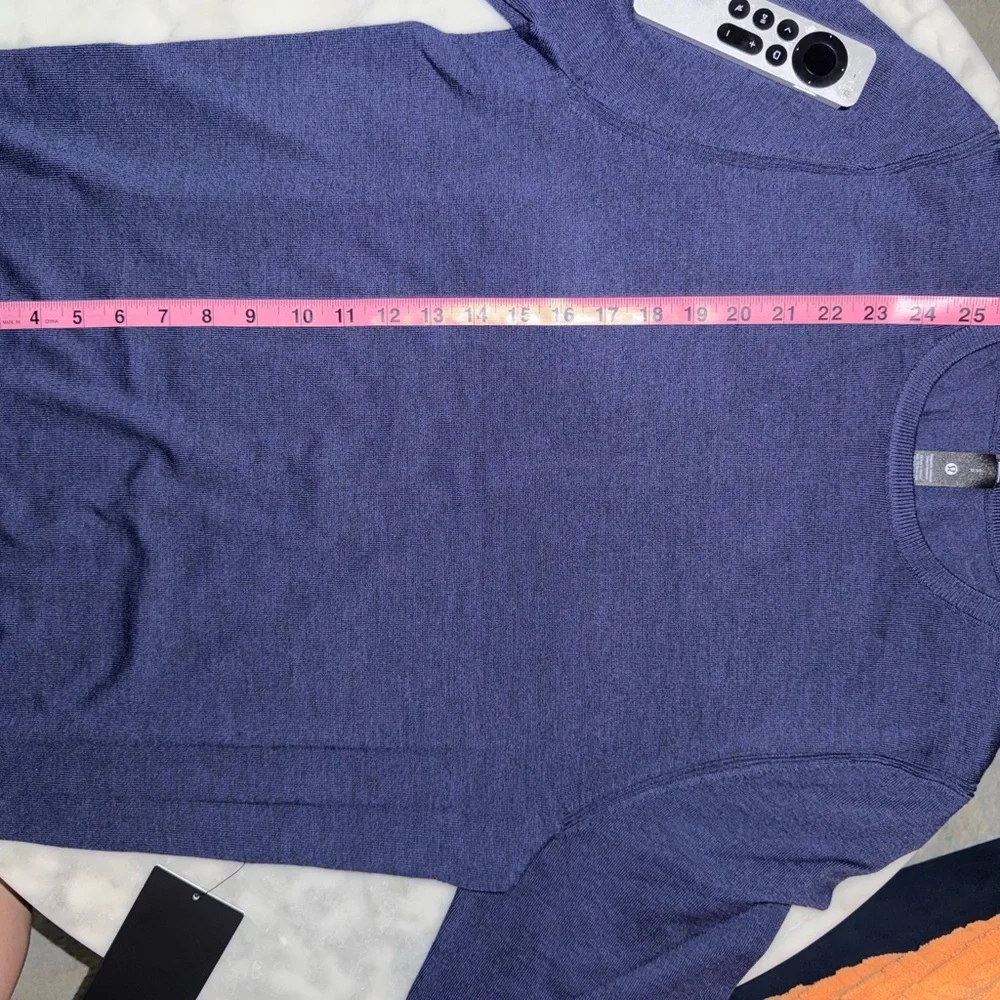 Lululemon Men Small New Venture Crewneck Sweater Navy Blue NWT